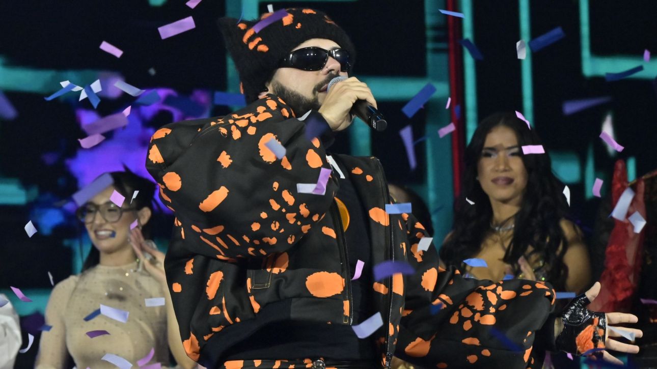 Eurovision: Έφτασε στη Βιέννη η ελληνική αποστολή - Πότε είναι η πρώτη πρόβα του «Akyla»