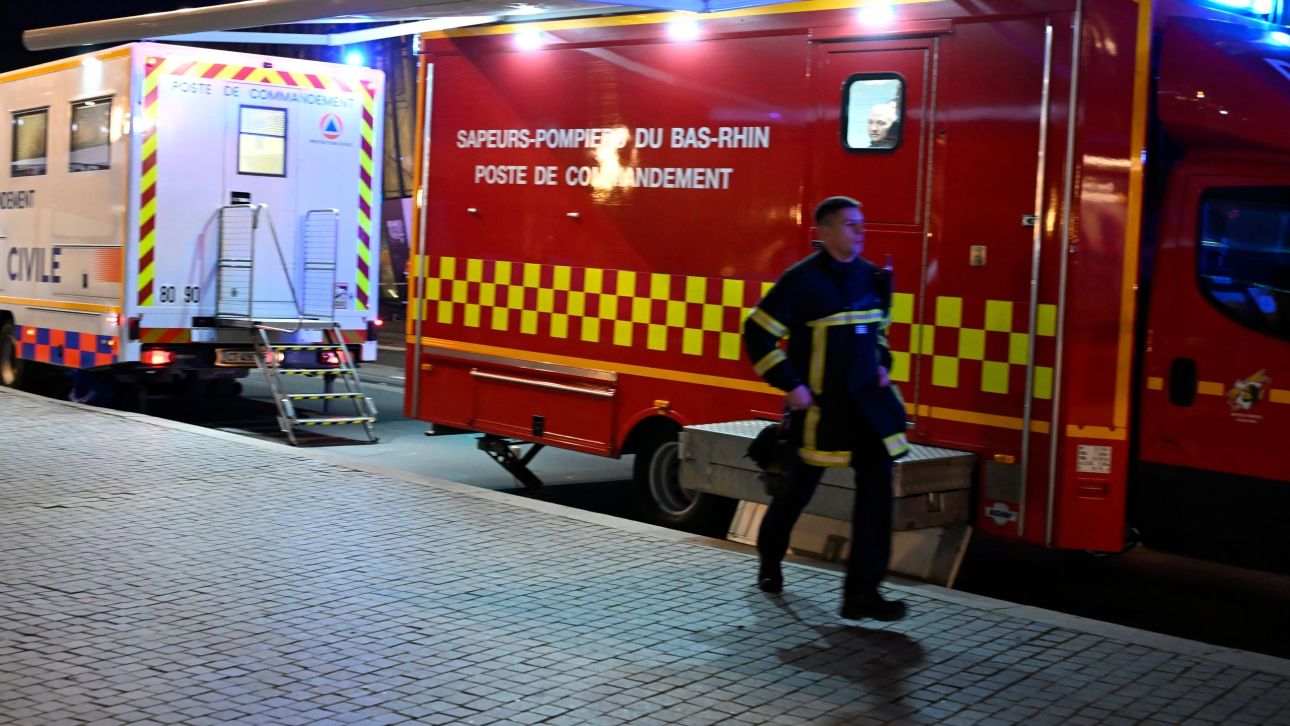 Βίντεο από τη μεγάλη φωτιά κοντά στο αεροδρόμιο Σαρλ ντε Γκολ: Ξέσπασε σε αποθήκη