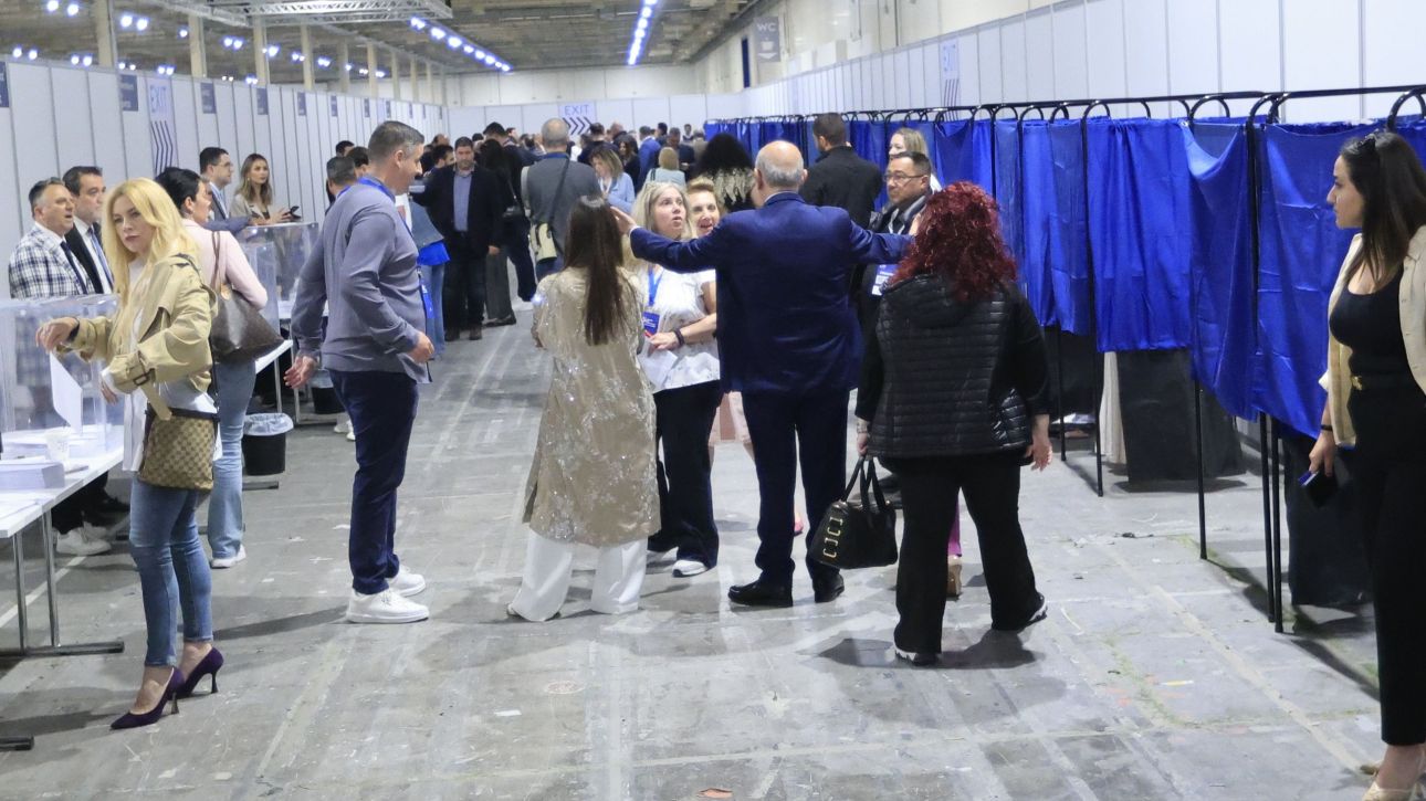 &Sigma;&upsilon;&nu;έ&delta;&rho;&iota;&omicron; &Nu;&Delta;: &Sigma;&epsilon; &epsilon;&xi;έ&lambda;&iota;&xi;&eta; &eta; &psi;&eta;&phi;&omicron;&phi;&omicron;&rho;ί&alpha; &gamma;&iota;&alpha; &tau;&eta;&nu; &nu;έ&alpha; &Pi;&omicron;&lambda;&iota;&tau;&iota;&kappa;ή &Epsilon;&pi;&iota;&tau;&rho;&omicron;&pi;ή