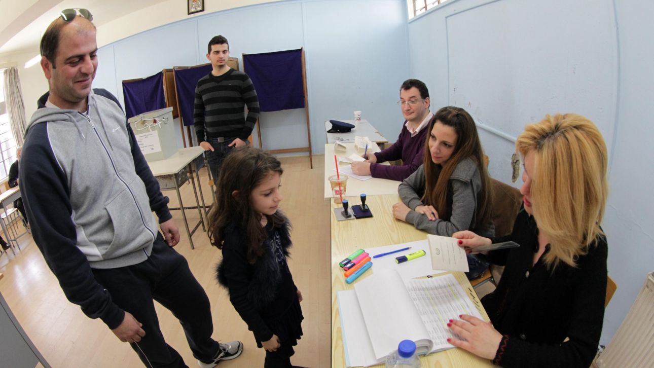 Βουλευτικές εκλογές σήμερα στην Κύπρο - Τα στοιχήματα των κομμάτων και οι συσχετισμοί