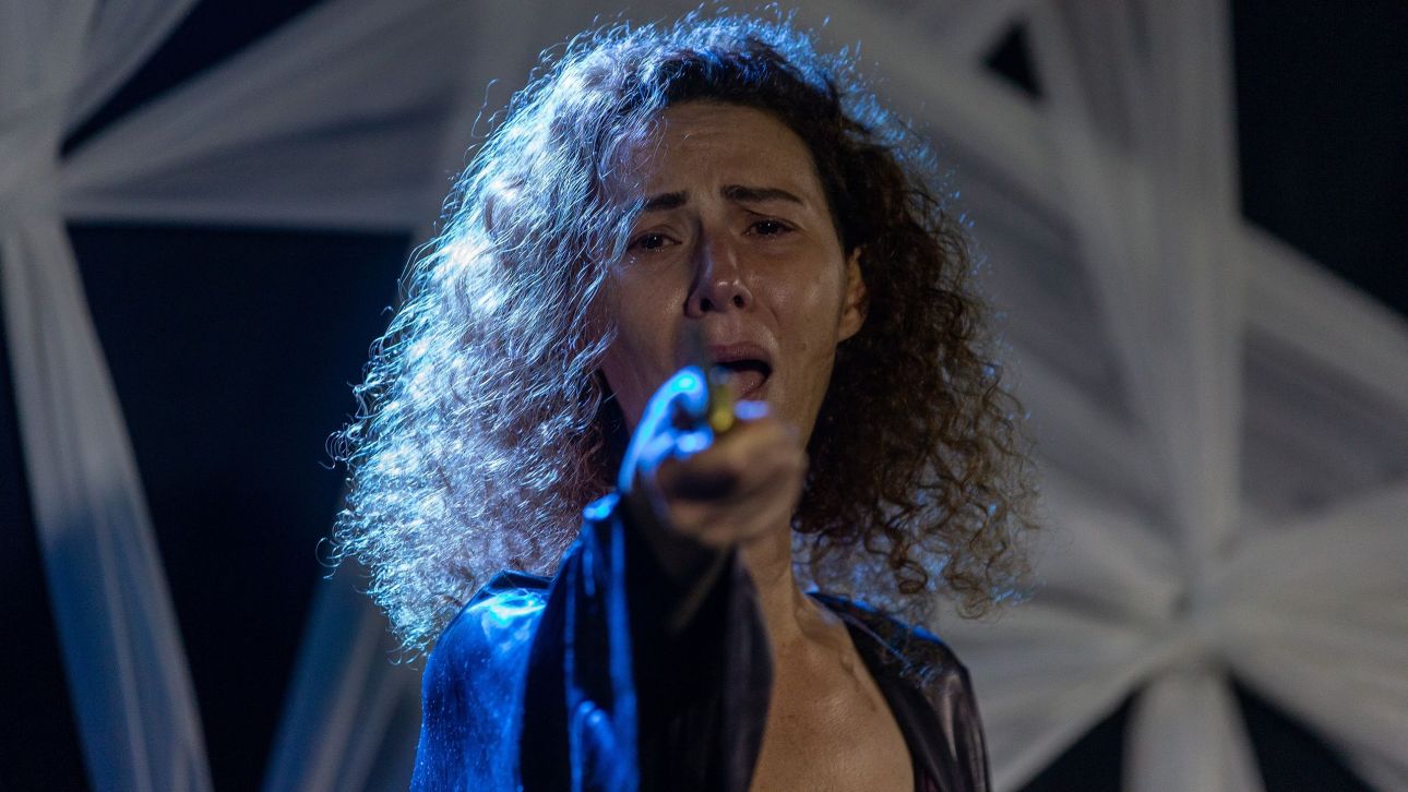 Δώρα Χρυσικού: «Ακόμα κι αν είναι το τελευταίο μου έργο, αυτή την ιστορία θα την πω»