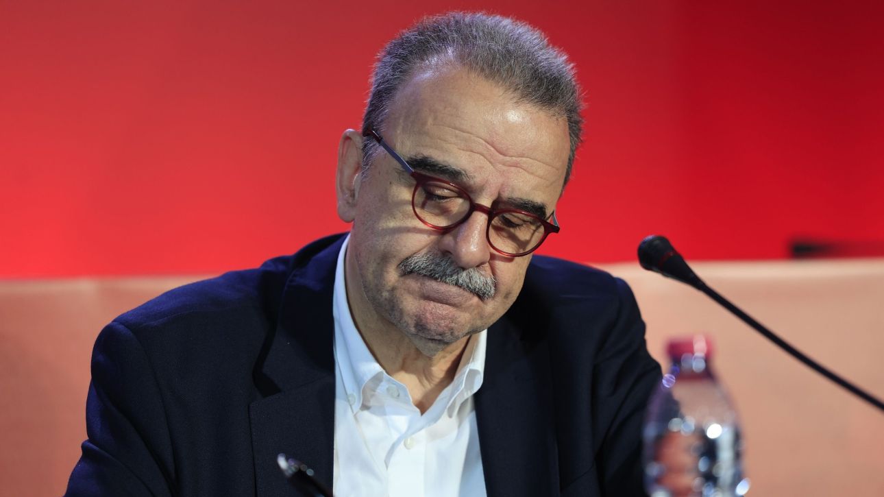 &Pi;&alpha;&rho;&alpha;&iota;&tau;ή&theta;&eta;&kappa;&epsilon; &alpha;&pi;ό &tau;&omicron;&nu; &Sigma;&Upsilon;&Rho;&Iota;&Zeta;&Alpha; &omicron; &Gamma;&iota;ά&nu;&nu;&eta;&sigmaf; &Mu;&alpha;&nu;&tau;&zeta;&omicron;&upsilon;&rho;ά&nu;&eta;&sigmaf;