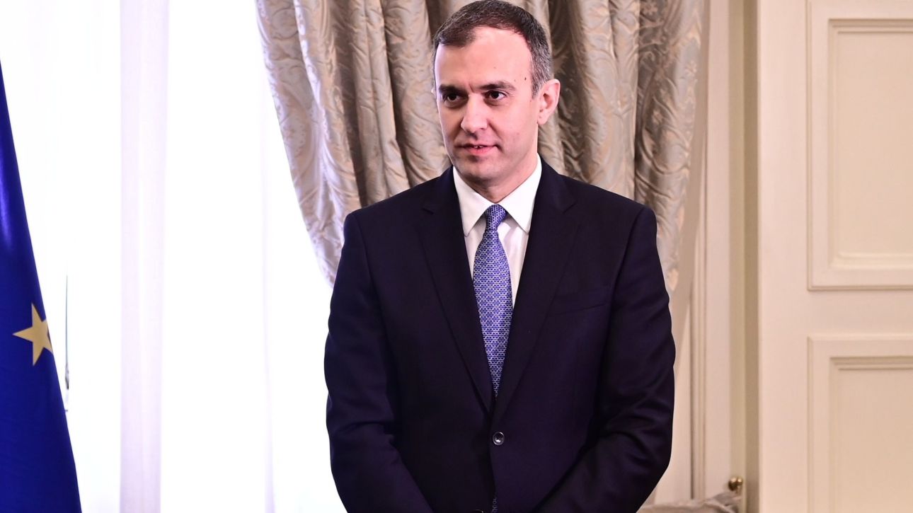 Τάσος Χατζηβασιλείου: Ποιος είναι ο νέος υφυπουργός Εξωτερικ