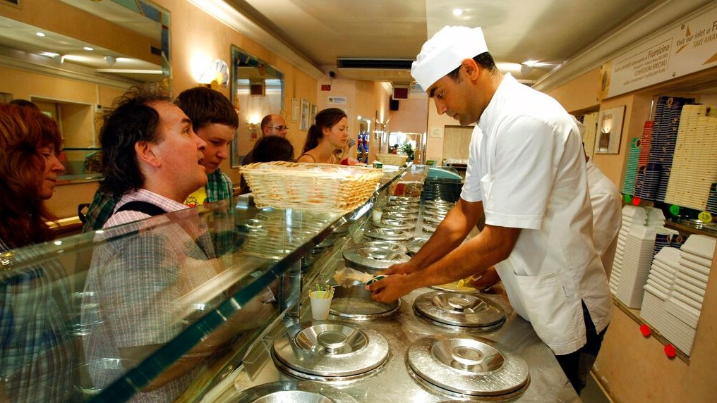 Έξαλλη Αμερικανίδα τουρίστρια για την ακρίβεια στη Ρώμη - «Π