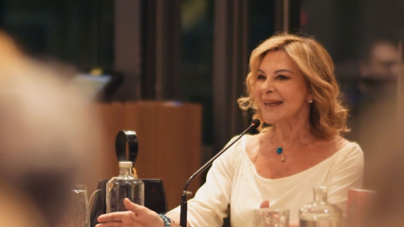 Το τούνελ: 49+2 ανθρώπινες ιστορίες για την ανθρώπινη ανθεκτικότητα από την Ξένια Κούρτογλου