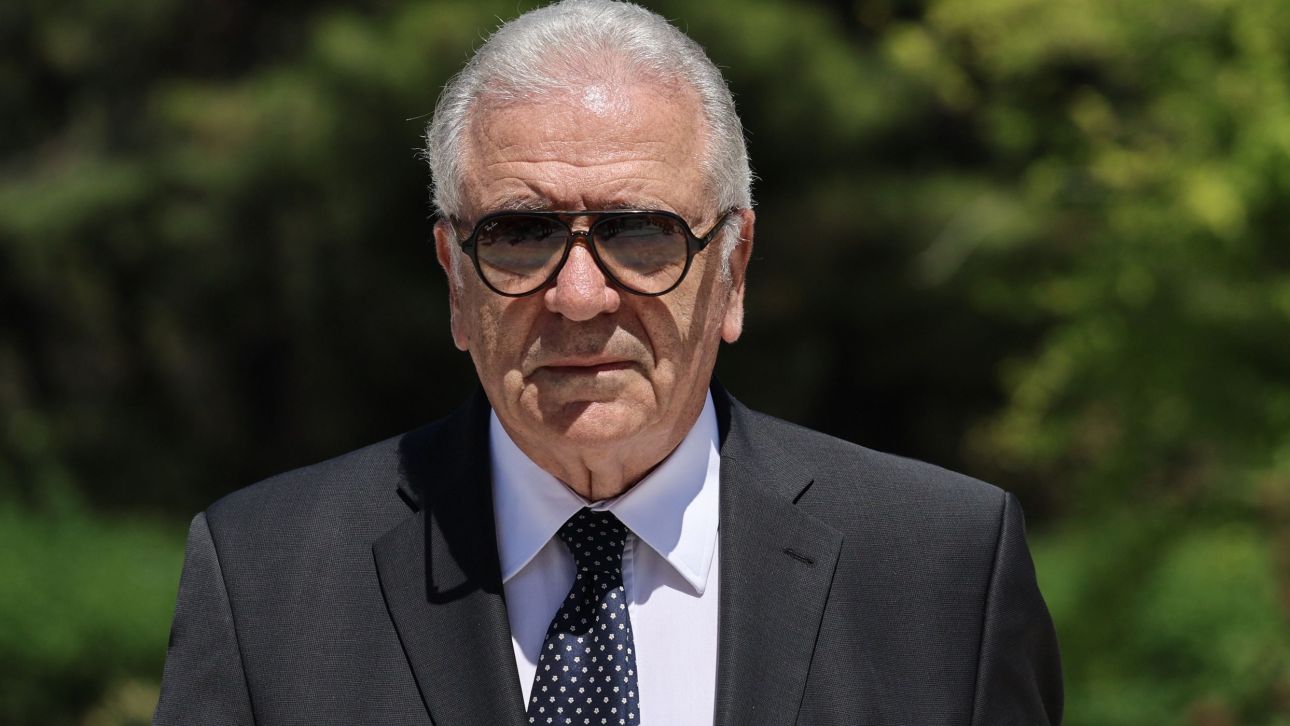 &Epsilon;&Epsilon; &gamma;&iota;&alpha; &Alpha;&beta;&rho;&alpha;&mu;ό&pi;&omicron;&upsilon;&lambda;&omicron;: &Delta;&epsilon;&nu; &lambda;ά&beta;&alpha;&mu;&epsilon; &tau;&omicron; &alpha;ί&tau;&eta;&mu;&alpha; ά&rho;&sigma;&eta;&sigmaf; &alpha;&sigma;&upsilon;&lambda;ί&alpha;&sigmaf; - &Epsilon;ί&chi;&epsilon; &tau;&eta;&nu; έ&gamma;&kappa;&rho;&iota;&sigma;&eta; &tau;&eta;&sigmaf; &Epsilon;&pi;&iota;&tau;&rho;&omicron;&pi;ή&sigmaf; &gamma;&iota;&alpha; &tau;&eta; &Mu;&Kappa;&Omicron;