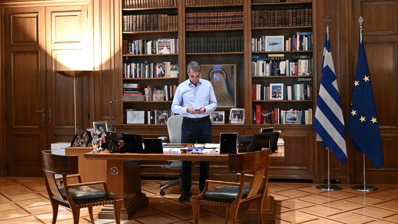 &Mu;&eta;&tau;&sigma;&omicron;&tau;ά&kappa;&eta;&sigmaf; &gamma;&iota;&alpha; &alpha;&rho;&chi;&epsilon;&iota;&omicron;&theta;&epsilon;&tau;ή&sigma;&epsilon;&iota;&sigmaf; &Omicron;&Pi;&Epsilon;&Kappa;&Epsilon;&Pi;&Epsilon;: Έ&nu;&tau;&iota;&mu;&omicron;&iota; &pi;&omicron;&lambda;&iota;&tau;&iota;&kappa;&omicron;ί &delta;&iota;&alpha;&sigma;ύ&rho;&theta;&eta;&kappa;&alpha;&nu;