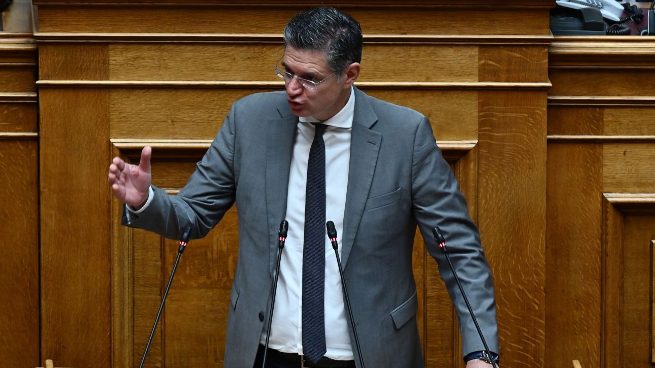 &Sigma;&upsilon;&nu;&epsilon;&chi;ί&zeta;&epsilon;&tau;&alpha;&iota; &tau;&omicron; &kappa;ύ&mu;&alpha; &phi;&upsilon;&gamma;ή&sigmaf; &alpha;&pi;ό &tau;&omicron;&nu; &Sigma;&Upsilon;&Rho;&Iota;&Zeta;&Alpha;