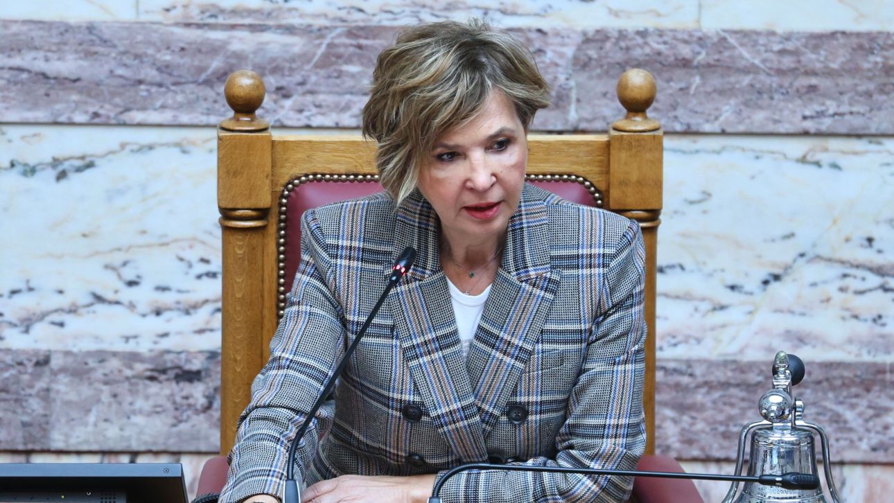 &Beta;&omicron;&upsilon;&lambda;ή: &Alpha;&lambda;&lambda;ά&zeta;&epsilon;&iota; &chi;έ&rho;&iota;&alpha; &eta; &theta;έ&sigma;&eta; &tau;&eta;&sigmaf; &alpha;&nu;&tau;&iota;&pi;&rho;&omicron;έ&delta;&rho;&omicron;&upsilon; &mu;&epsilon;&tau;ά &tau;&eta;&nu; &alpha;&pi;&omicron;&chi;ώ&rho;&eta;&sigma;&eta; &Gamma;&epsilon;&rho;&omicron;&beta;&alpha;&sigma;ί&lambda;&eta;
