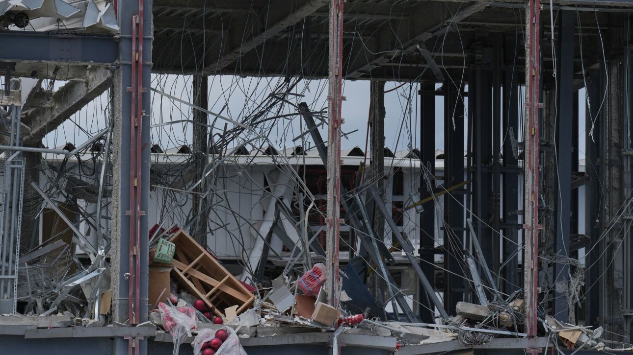 &Sigma;&epsilon;&iota;&sigma;&mu;ό&sigmaf; &sigma;&tau;&eta;&nu; &Iota;&alpha;&pi;&omega;&nu;ί&alpha;: &Alpha;&nu;&epsilon;&beta;&alpha;ί&nu;&epsilon;&iota; &omicron; &alpha;&rho;&iota;&theta;&mu;ό&sigmaf; &tau;&omega;&nu; &theta;&upsilon;&mu;ά&tau;&omega;&nu;