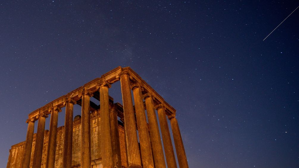 Περσείδες: Πότε θα «ζωγραφίσει» τον ουρανό η βροχή των διάττοντων αστέρων - Πού θα είναι ορατή