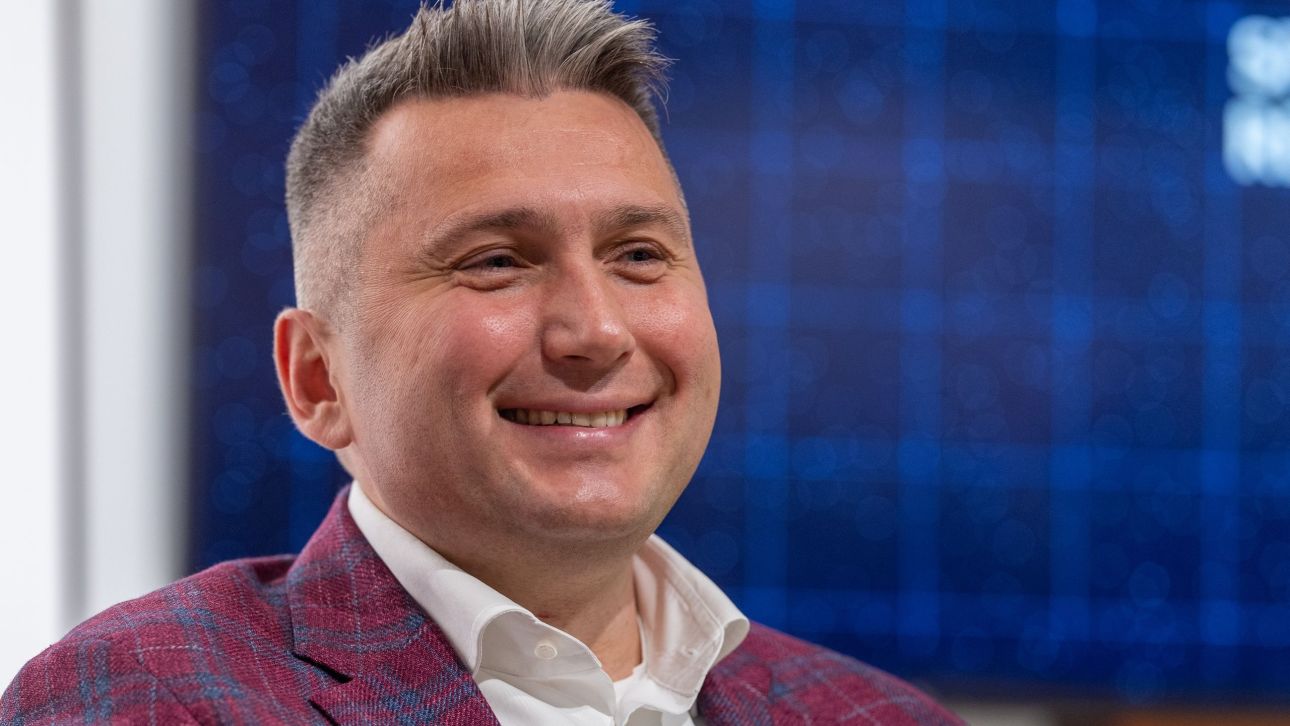 &Pi;&omicron;&lambda;&omega;&nu;ί&alpha;: &Sigma;&upsilon;&nu;&epsilon;&lambda;ή&phi;&theta;&eta; &gamma;&iota;&alpha; &delta;&iota;&alpha;&phi;&theta;&omicron;&rho;ά &omicron; &pi;&rho;ό&epsilon;&delta;&rho;&omicron;&sigmaf; &tau;&eta;&sigmaf; &Omicron;&lambda;&upsilon;&mu;&pi;&iota;&alpha;&kappa;ή&sigmaf; &Epsilon;&pi;&iota;&tau;&rho;&omicron;&pi;ή&sigmaf;