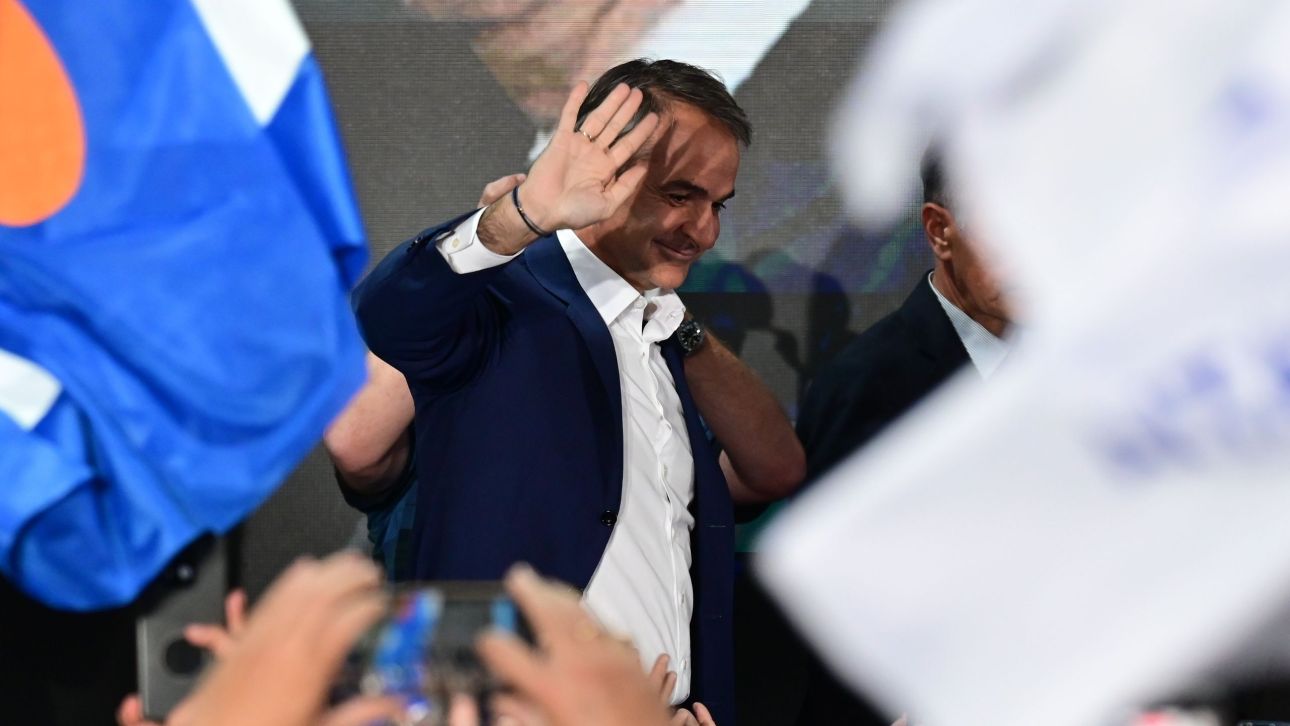 Χωρίς αναφορές και «καρφιά» προς τους απόντες η ομιλία Μητσοτάκη στα γενέθλια της ΝΔ