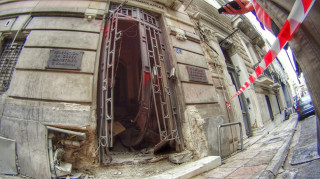 Πού βρίσκονται οι έρευνες για τη βόμβα στον ΣΕΒ