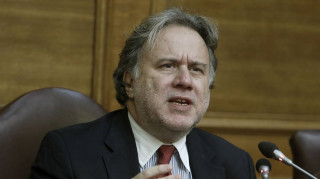 Κυβερνητικοί σχεδιασμοί για αλλαγές στο ασφαλιστικό σε τρεις φάσεις