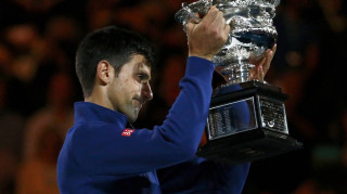 Θρίαμβος και πάλι του Τζόκοβιτς στην Αυστραλία με νίκη επί του Μάρεϊ