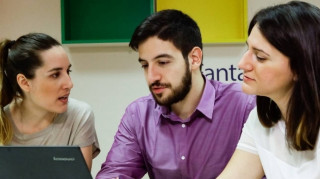 Η Coca-Cola Τρία Έψιλον ανοίγει τις πόρτες της σε νέους αποφοίτους