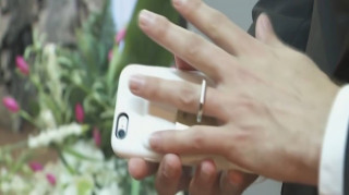 Το δε κινητό να φοβήται τον άνδρα