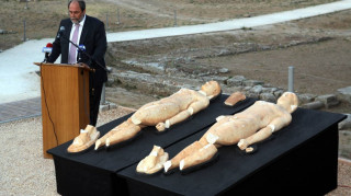 Κόρινθος: Εκτίθενται για πρώτη φορά οι δίδυμοι Κούροι της Τενέας