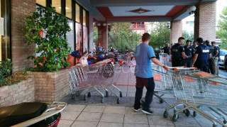 Ληστεία με πυροβολισμούς στον «Σκλαβενίτη» της Χαλκηδόνας