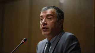 Στ. Θεοδωράκης: Μέσα στις γιορτές ο Τσίπρας θα τα υπογράψει όλα