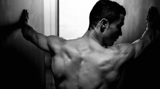 Γυμνός στο Instagram ο Κριστιάνο Ρονάλντο (vid)