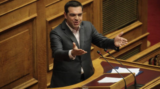 Τσίπρας: Η συμφωνία δίνει προοπτική εξόδου από τα μνημόνια