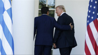Συνάντηση Τραμπ – Τσίπρα: Έπαινοι, δεσμεύσεις και μια αμήχανη στιγμή