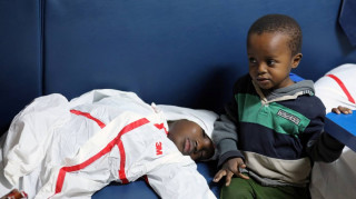 Διεθνής Αμνηστία: «Συνένοχη» η Ευρώπη στην καταπάτηση δικαιωμάτων προσφύγων και μεταναστών στη Λιβύη