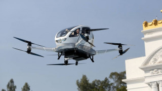 Παρθενική πτήση για το πρώτο επιβατικό drone