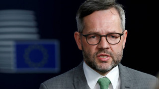 Γερμανός υφυπουργός Εξωτερικών: «Κλειδί» για ΕΕ και ΝΑΤΟ η τήρηση της συμφωνίας για το ονοματολογικό