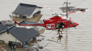 Ιαπωνία: Προειδοποιήσεις για νέα έκτακτα καιρικά φαινόμενα, ενώ αυξάνεται ο αριθμός των νεκρών