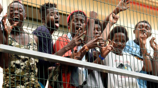 Γερμανία: Θεαματική μείωση των αιτούντων άσυλο το 2017