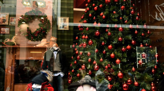 Εορταστικό ωράριο Χριστουγέννων - Πρωτοχρονιάς: «Πρεμιέρα» αύριο