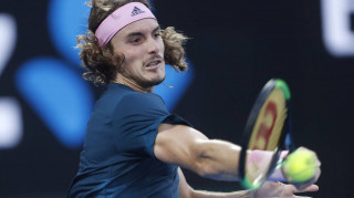 Οι πρώτες φωτογραφίες από τη «μάχη» Τσιτσιπά - Ναδάλ