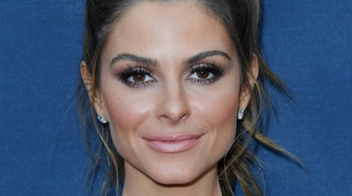 Άρωμα Χόλιγουντ στην Κρήτη: Κουμπάρα σε γάμο η Μαρία Μενούνος