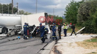 Σοβαρό τροχαίο στην Κορωπίου – Μαρκοπούλου με βυτιοφόρο: Δύο νεκροί και ένας τραυματίας