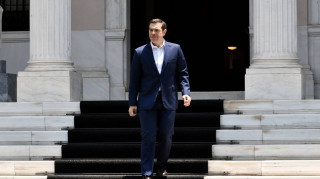 Τσίπρας για έκθεση Κομισιόν: Άνοιξε η όρεξη για απολύσεις και επιστροφή στα μνημόνια