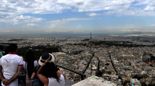 Καιρός: Μικρή άνοδος της θερμοκρασίας την Τρίτη - Δείτε πού