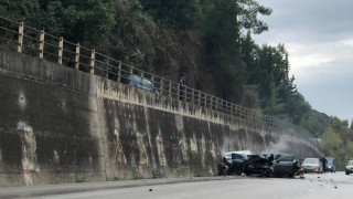 Πάτρα: Σοκαριστικό τροχαίο με δύο νεκρούς και τρεις τραυματίες