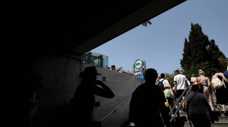 Επίσκεψη Σι Τζινπίνγκ: Άνοιξε το μετρό στο Σύνταγμα