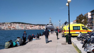 Αποστολή CNN Greece στη Μυτιλήνη: Στο λιμάνι οι νεοεισερχόμενοι πρόσφυγες - Ανησυχία των κατοίκων