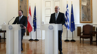 Δένδιας: Η Τουρκία χρησιμοποιεί ανθρώπους σαν πιόνια για να ασκεί πιέσεις στην Ευρώπη