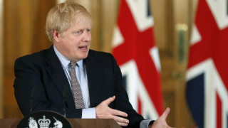 Κορωνοϊός: Στρατό στους δρόμους και εργασία στο σπίτι προβλέπει το «σχέδιο μάχης» της Βρετανίας