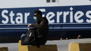 ΣΥΡΙΖΑ: Ανευθυνότητα ο συνωστισμός σε εθνικές και λιμάνια