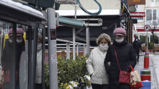 Κορωνοϊός - Τουρκία: Οι Αρχές επιβάλλουν απαγόρευση της κυκλοφορίας σε ηλικιωμένους