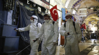Κορωνοϊός: 15 νεκροί σε ένα 24ωρο στην Τουρκία - 2.433 τα κρούσματα