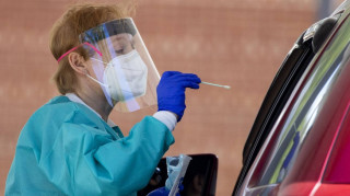 Κορωνοϊός: Χωρίς συμπτώματα το 40% των ασθενών