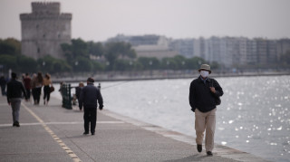 Δήμαρχος Θεσσαλονίκης: Είμαστε σε πόλεμο - Έχω εισηγηθεί απαγόρευση κυκλοφορίας μετά τις 8 το βράδυ