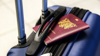 Τέλος οι σφραγίδες στα διαβατήρια - Τι πρέπει να ξέρετε για το νέο σύστημα ελέγχων